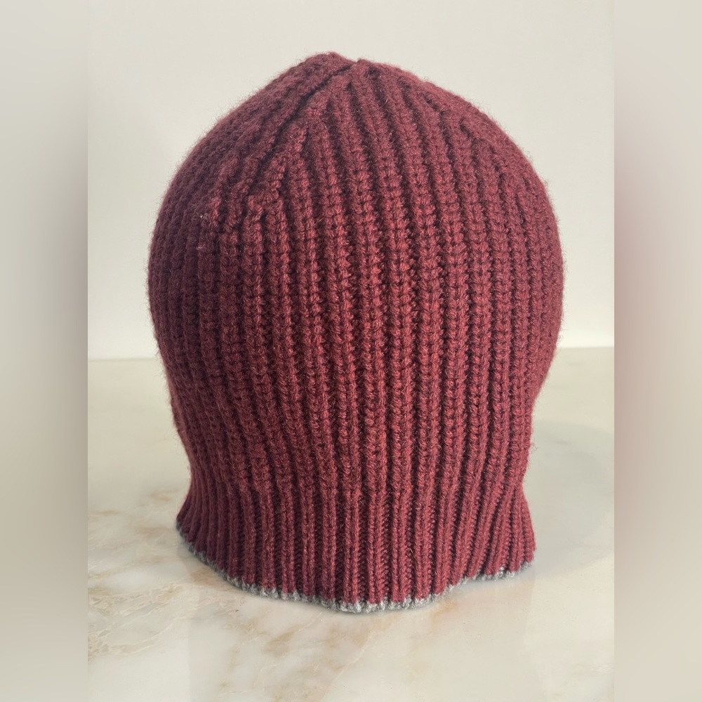 Brunello Cucinello 100% Cashmere hat, rust red with gray trim. Authentic